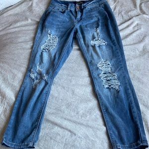 Size 7 Indigo Rein Ripped Jeans